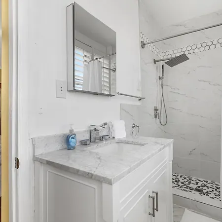 Family & Group Trips To Dc - 4-Br Close To Metro Washington Exterior photo