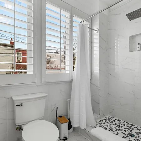 Family & Group Trips To Dc - 4-Br Close To Metro Washington Exterior photo