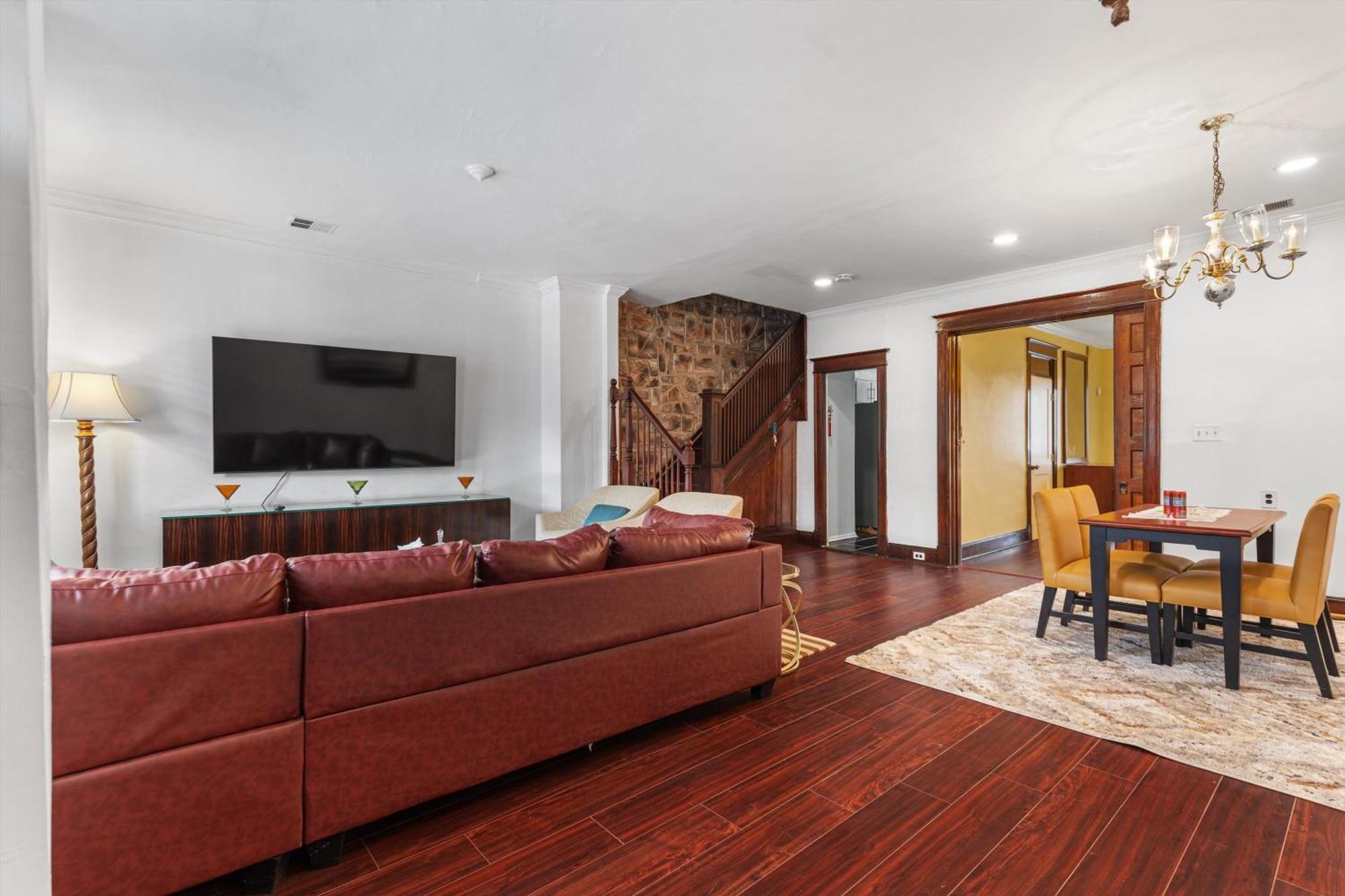 Family & Group Trips To Dc - 4-br Close To Metro Hébergement de vacances Washington